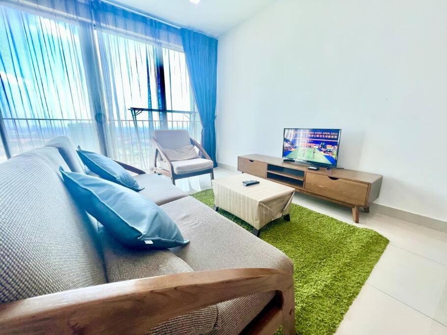 T3 1-10 Pax Trefoil 2Room Setia Alam Cozy Home Wifi Tv エクステリア 写真